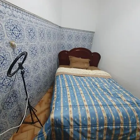 Casa T1 Em Alverca. * Alverca do Ribatejo